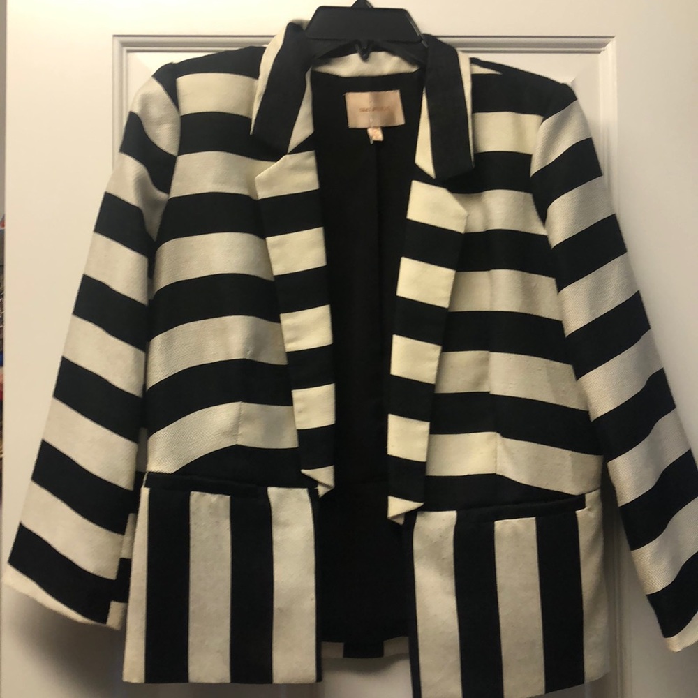 COPY - Black & White striped blazer.